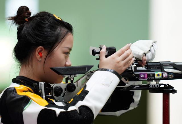 爱游戏娱乐-全神贯注忘记成绩 杨倩：完全没意识到对手失误