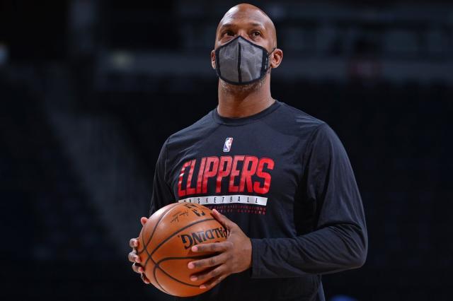 AYX GAMES-比卢普斯扩充黑人主帅队伍，战术素养人情世故兼具